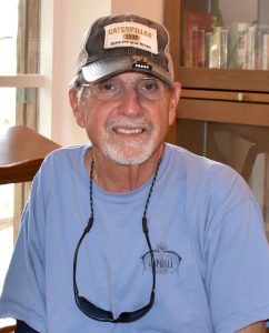 Profile: Dixie Hollins item-thumbnail