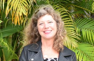 Profile: Rebecca DeRosa item-thumbnail