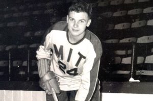 Obituary: Harold Curtis Wells Jr. item-thumbnail