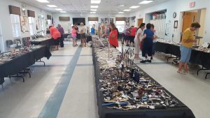 Time to clean out the jewelry box to help a local girl: Loveland Center resident will come and collect your castoff jewelry item-thumbnail