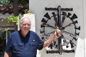 The horse doorbell: Another piece of island history item-thumbnail