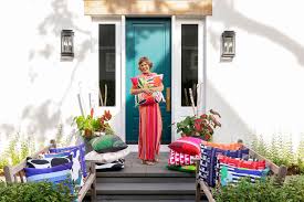 Nationally-known designer Lucy Penfield on her way to Boca Grande item-thumbnail